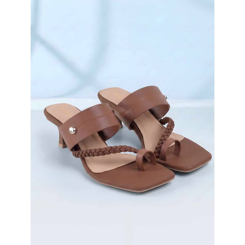 Mochi Women Brown Kitten Heels (EURO 38)