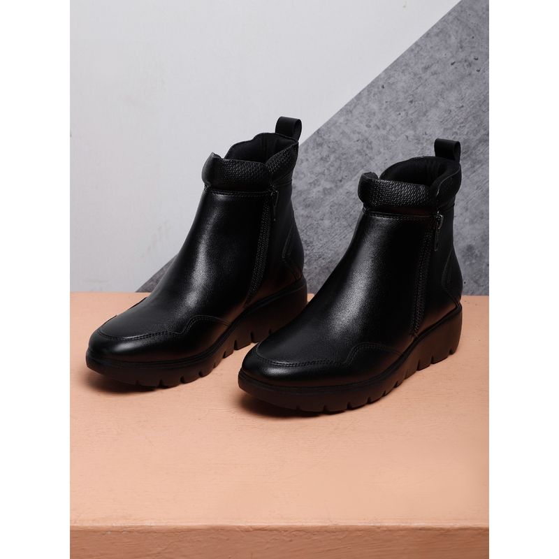 ELLE Black Women Zip Casual Boots (EURO 40)