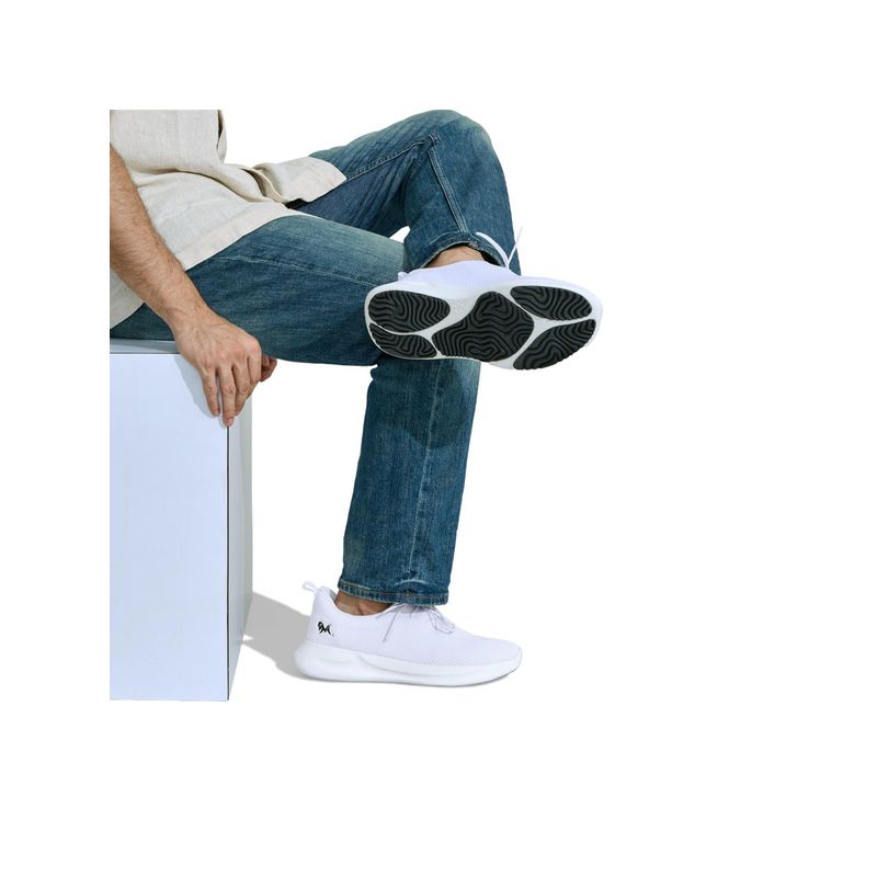 Neeman's White ReLive Knit Sneakers (UK 11)