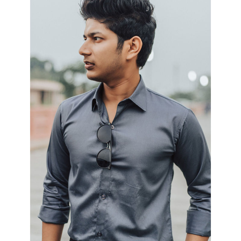 JAVINISHKA The Gunmetal Grey Slim Fit Giza Cotton Shirt (S)