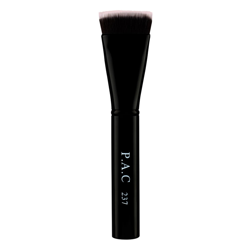 PAC Contouring Brush 237 Buy PAC Contouring Brush 237 Online at Best Price in India Nykaa