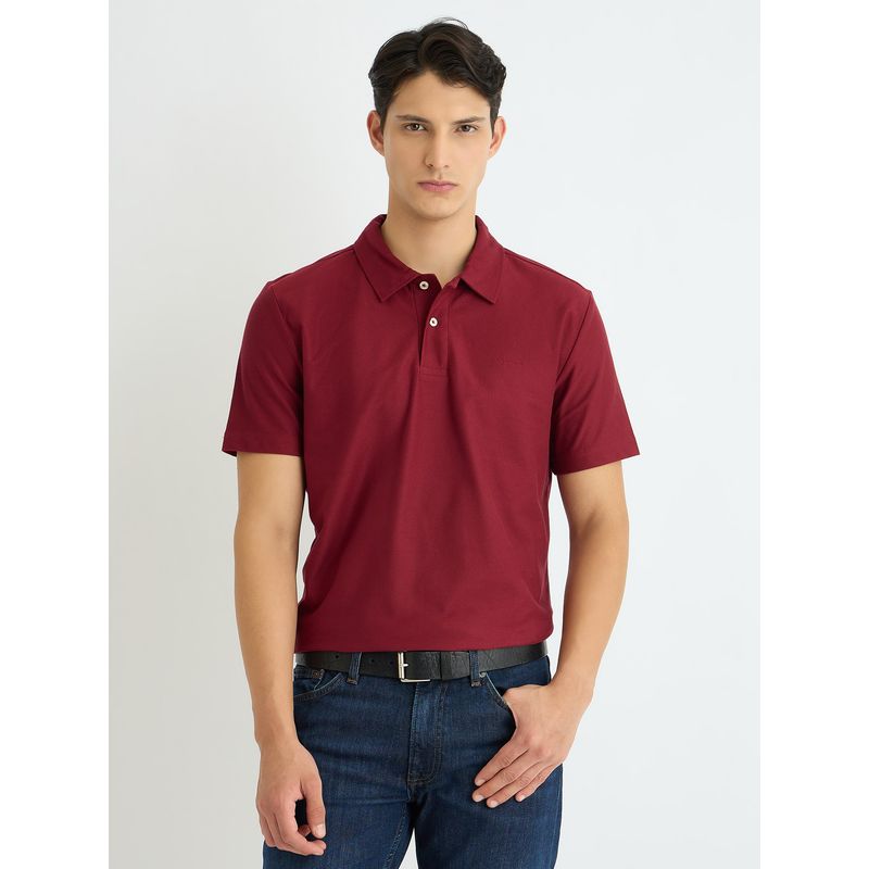 GANT Men Maroon Solid Collar Neck Short Sleeve Regular Fit Polo T-Shirt (M)