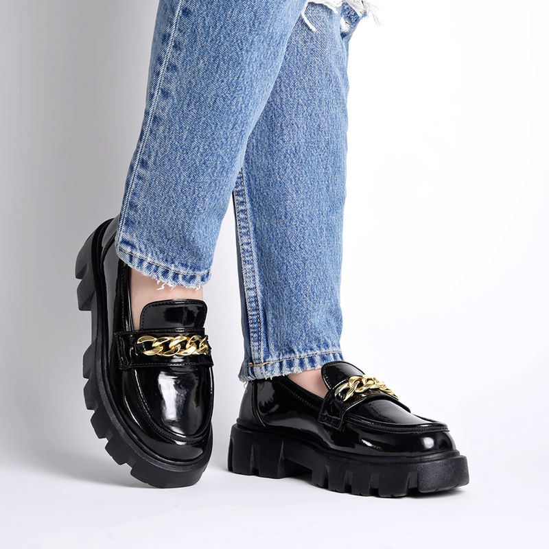 Shoetopia Smart Casual Chain Detailed Black Loafers For Women (EURO 41)