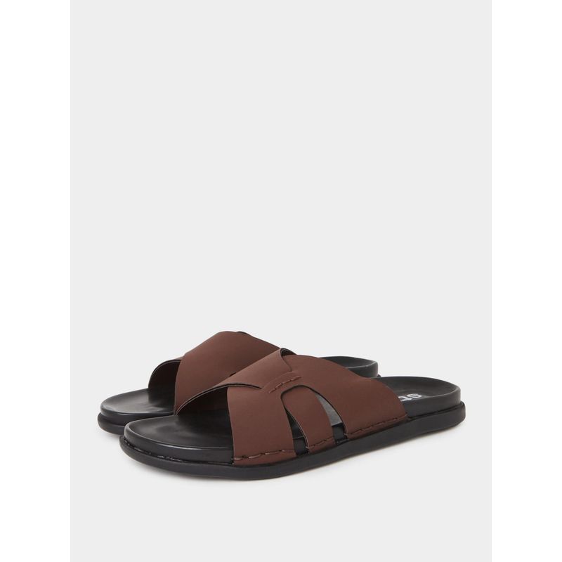 Styli Elevate Men Brown Solid Cross-Strap Slip-On Sandals (EURO 40)