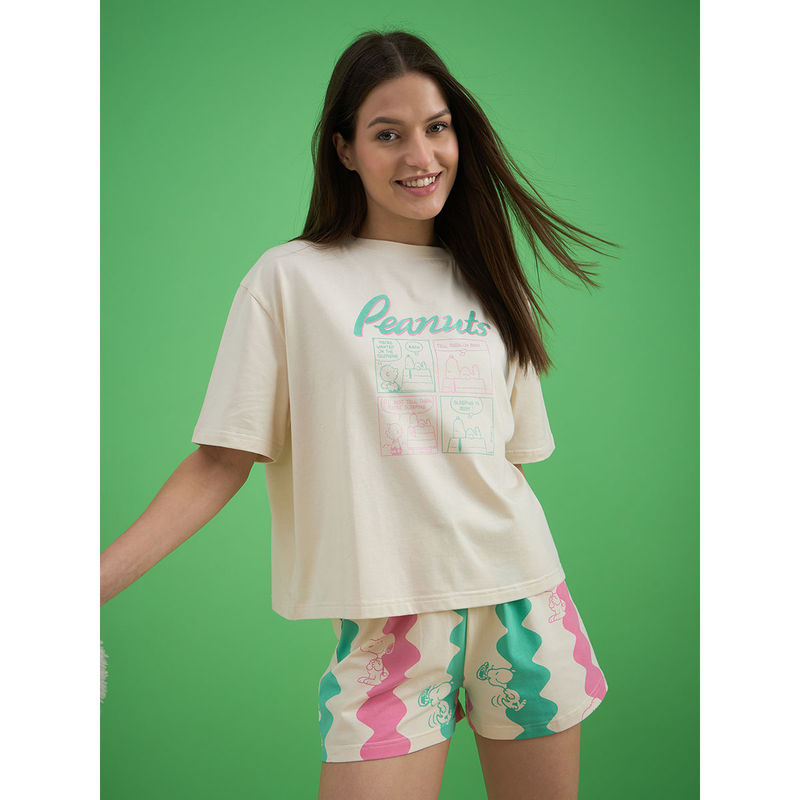 Sweet Dreams Women Cream Snoopy T-shirt & Shorts (Set of 2) (2XL)