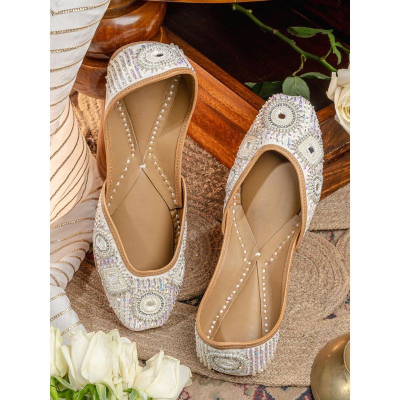NR BY NIDHI RATHI Women White Embellished Leather Ethnic Mojaris (EURO 36)