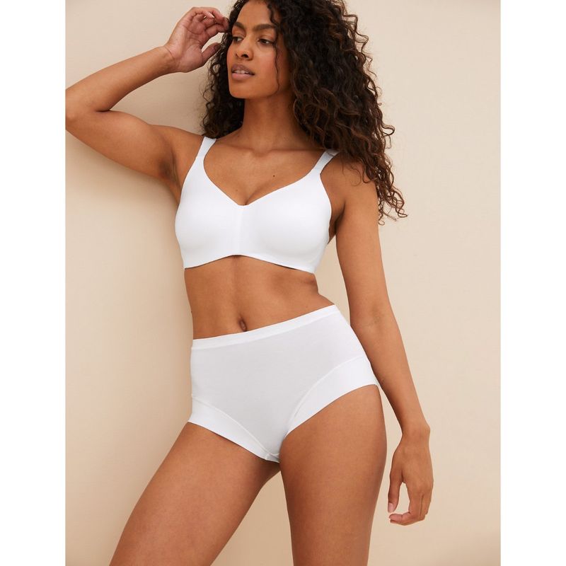 Marks & Spencer Flexifit Wired Minimiser Bra - White (40C)