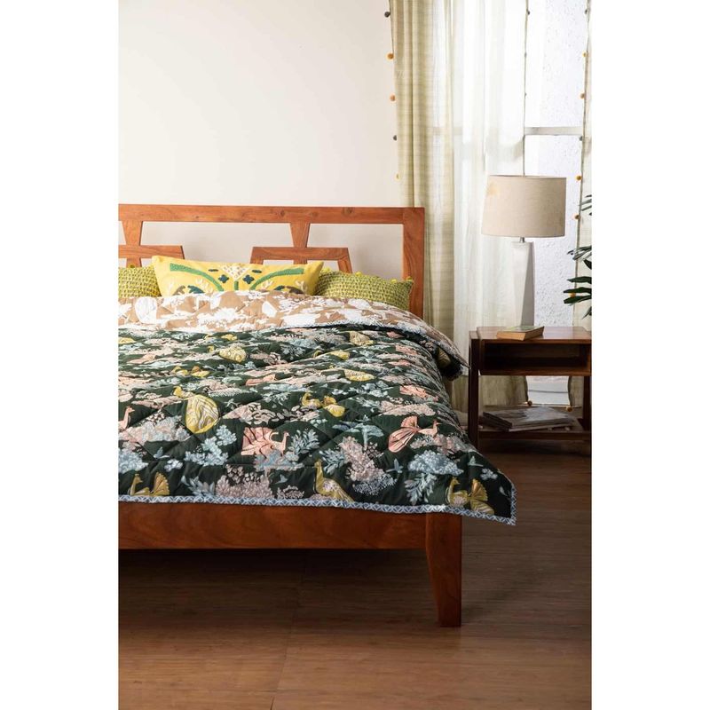 Freedom Tree Peacock Song Cotton Voile Forest Moss Quilt (Queen)