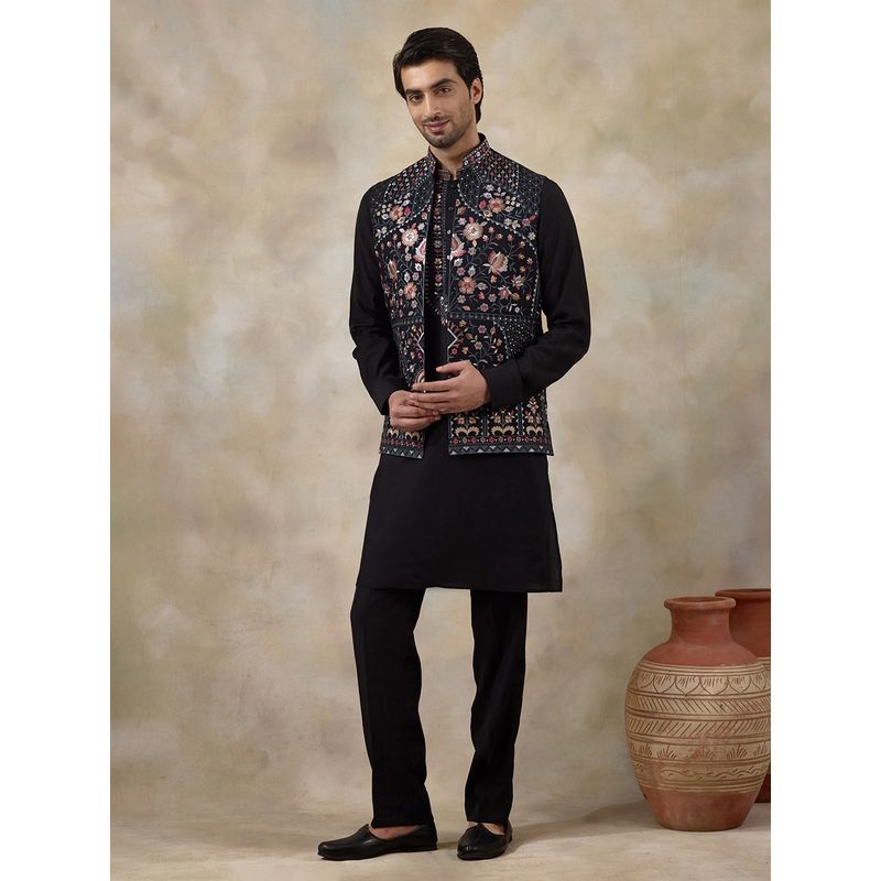SATWAA Majestic Black Floral Embroidered Men Kurta with Pant and Nehru Jacket (36)