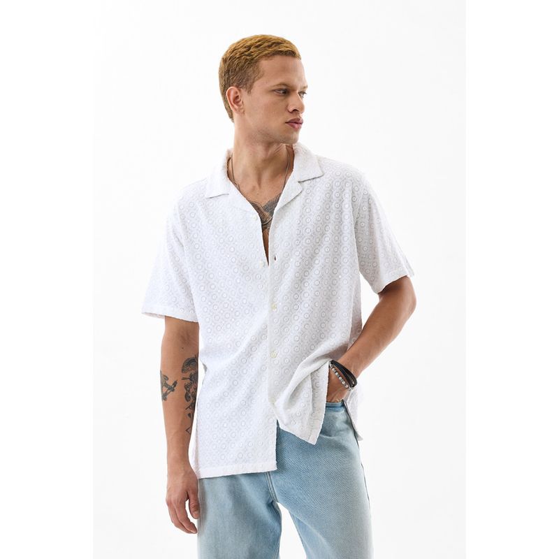 Snitch Men Viscose Embellished Boxy Fit Collar Neck White Casual Shirt (M)