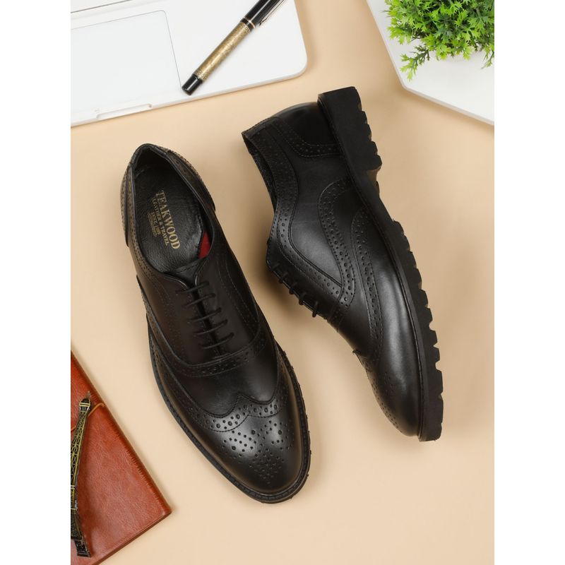 Teakwood Mens Black Leather Formal Brogues (EURO 40)