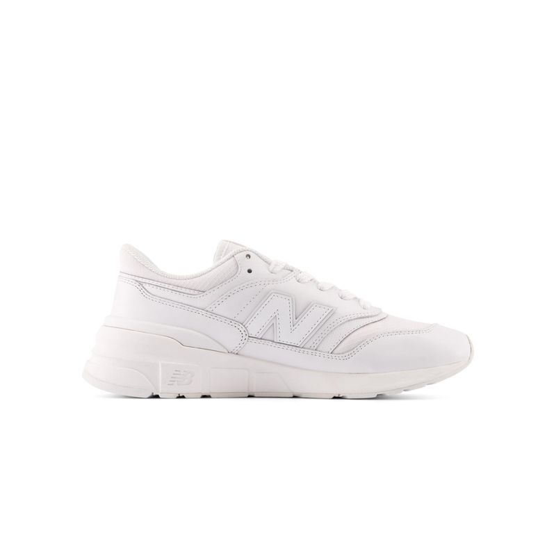 New Balance Mens Casual White Sneakers (UK 10)