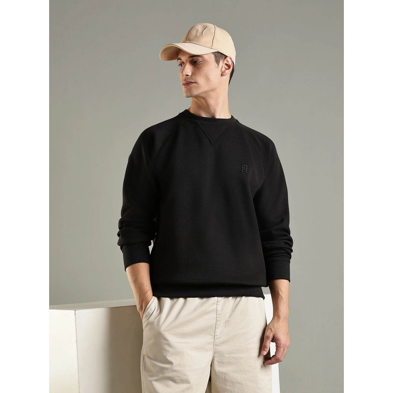 Tommy Hilfiger Black Solid Regular Fit Cotton Sweatshirt (S)
