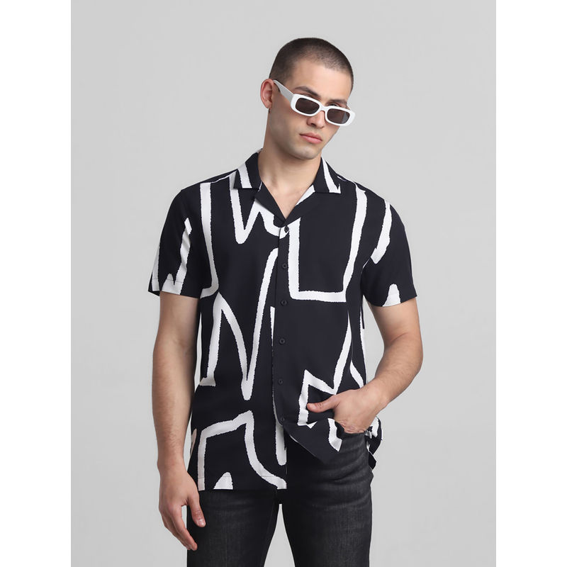 Jack & Jones Black Regular Fit Abstract Printed Shirt (L)