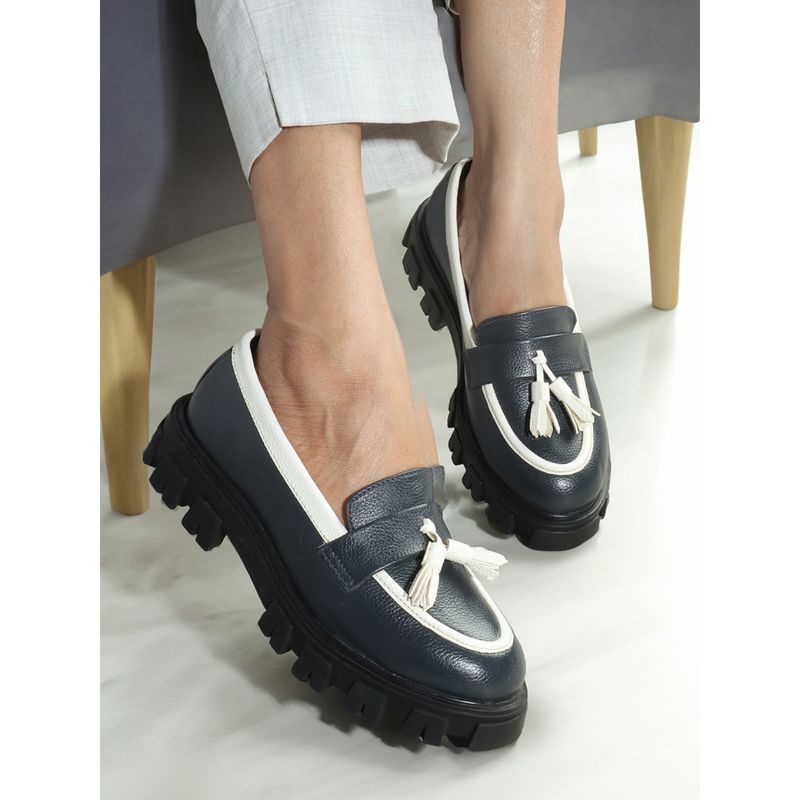 ELLE Womens Fashionable Navy Blue Color Tasseled Loafers (EURO 40)