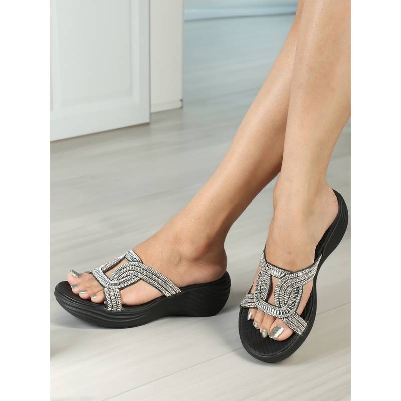 ELLE Womens Fashionable Grey Color Comfortable Embellished Sandals (EURO 41)