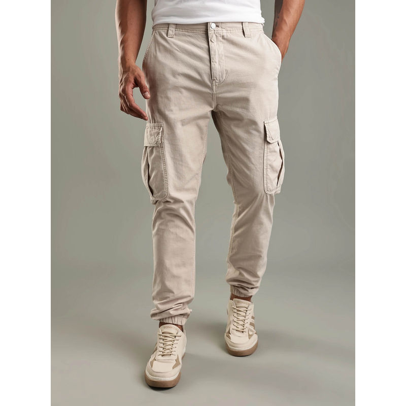 Tommy Hilfiger Beige Slim-Fit Solid Mid Rise Cargo Joggers (34)