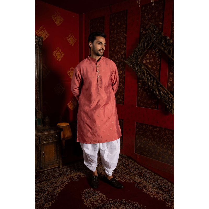SHASAK Men Peach Cotton Thread Work Regular Fit Kurta (4XL)