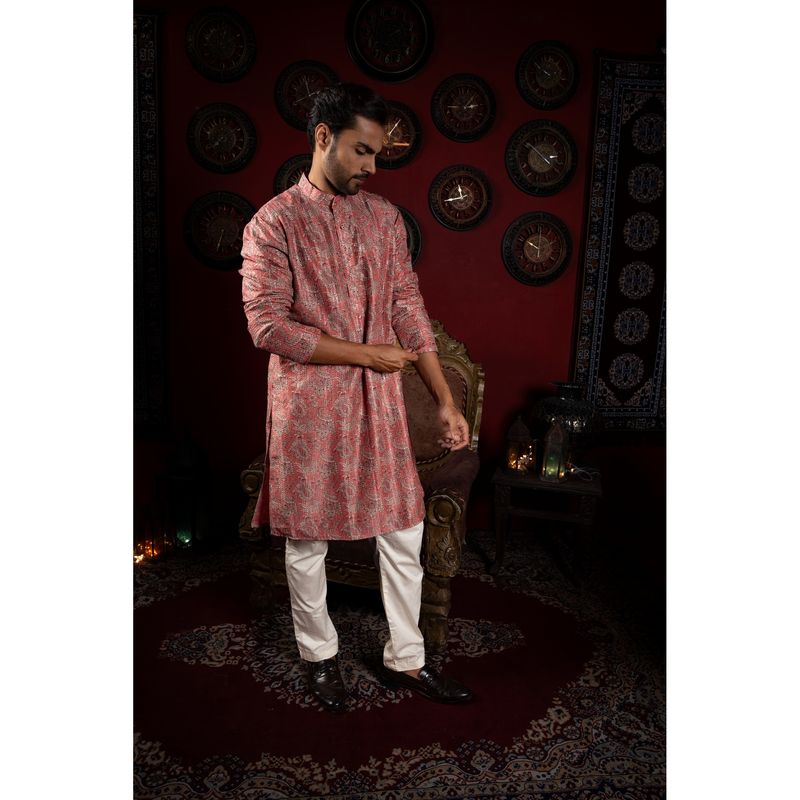 SHASAK Men Pink Cotton Zari Regular Fit Kurta (S)