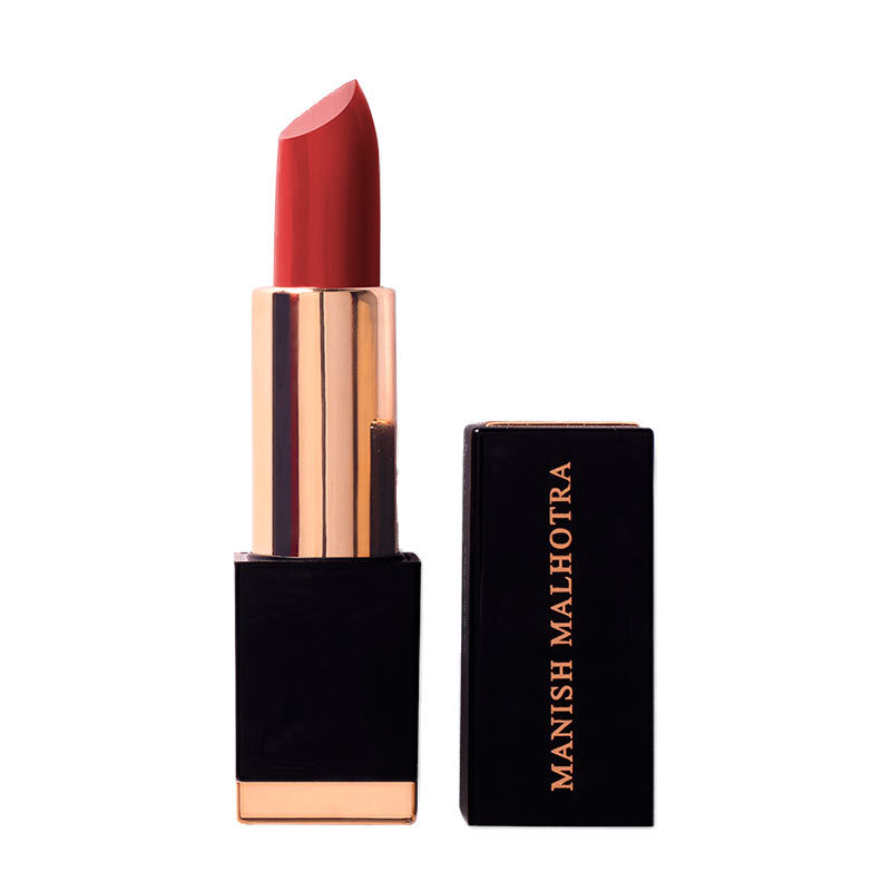 Myglamm Manish Malhotra Hi Shine Lipstick Review Nykaa Actually sidharth had been a model before joining the industry so he had met manish malhotra there … he expanded his ties with hi. myglamm manish malhotra hi shine