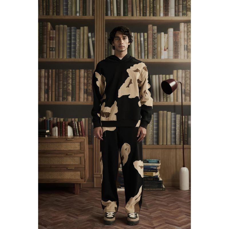 Muvazo Men Black Cut Patch 3D Applique Detailing Co-Ord Set (M)