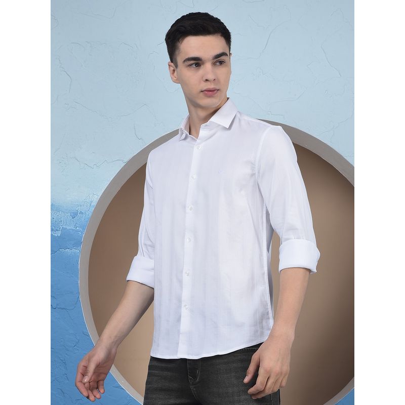 CRIMSOUNE CLUB Men White Vertical Stripes Shirt (M)