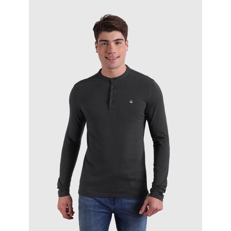 United Colors Of Benetton Solid T-Shirt (S)