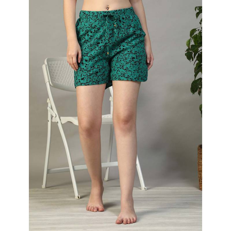 Oxolloxo Women Green Abstract Print Elasticated Shorts With Side Pockets (S)