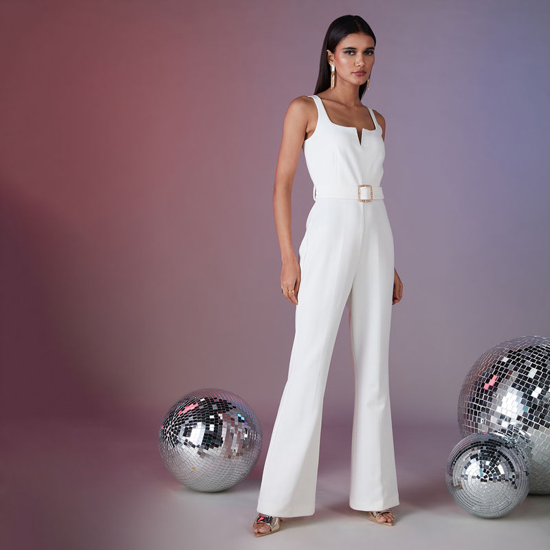 RSVP by Nykaa Fashion White Textured Sleeveless Jumpsuit (Set of 2) (XS)