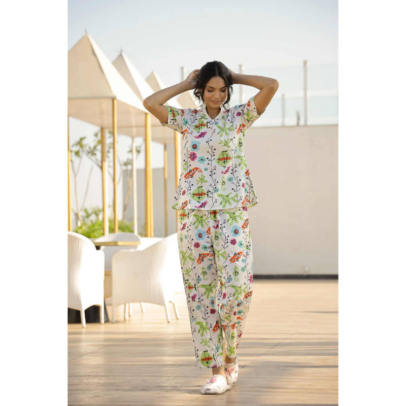 Pyjama Say Buy SAY Off White Color Printed Women Pure Cotton Top & Pyjama Night ...