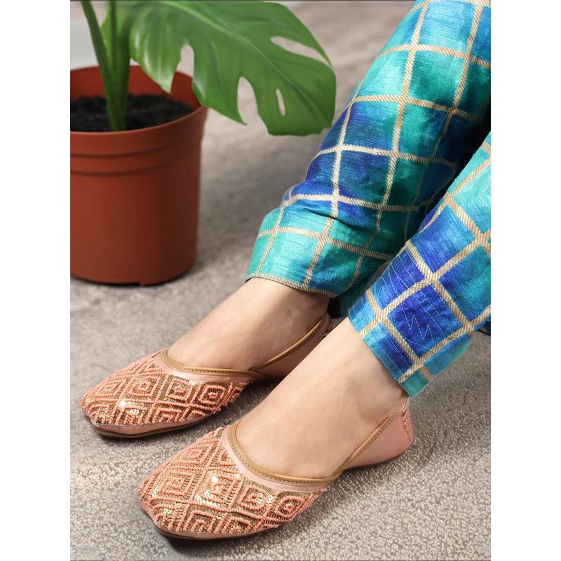 Iconics Peach Slip On Women Juttis (EURO 36)