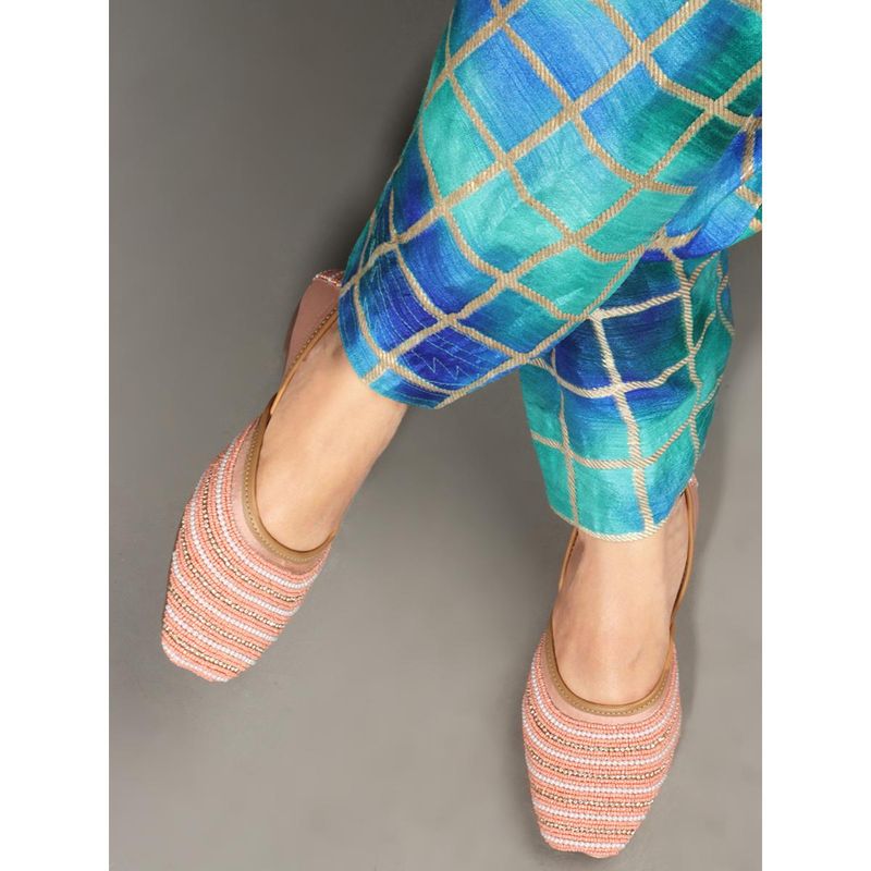 Iconics Peach Slip On Women Juttis (EURO 36)