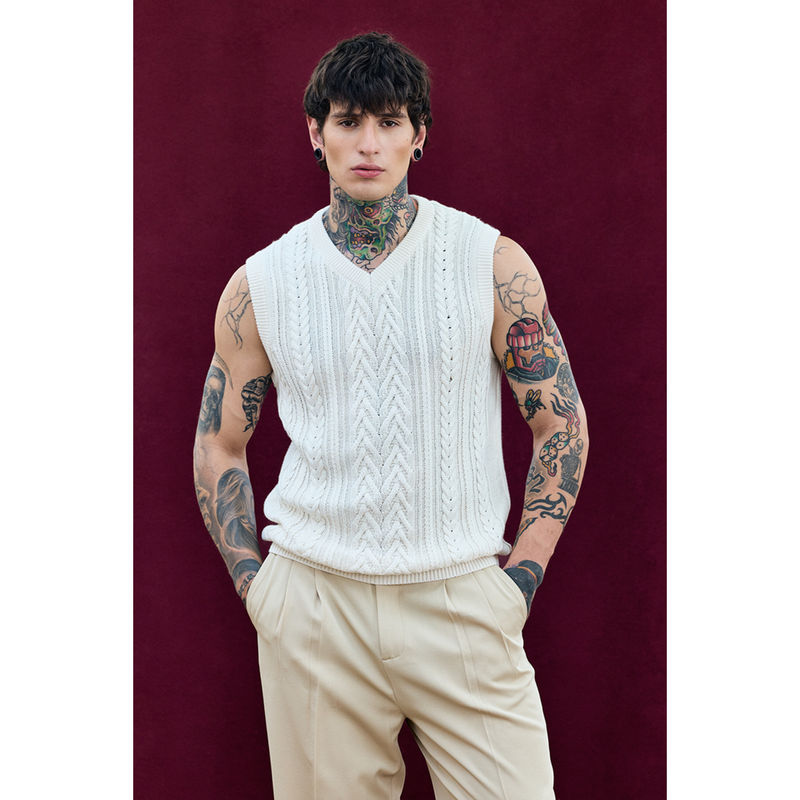Snitch White Bordeaux Cable Knitted Sweater Vest (XL)