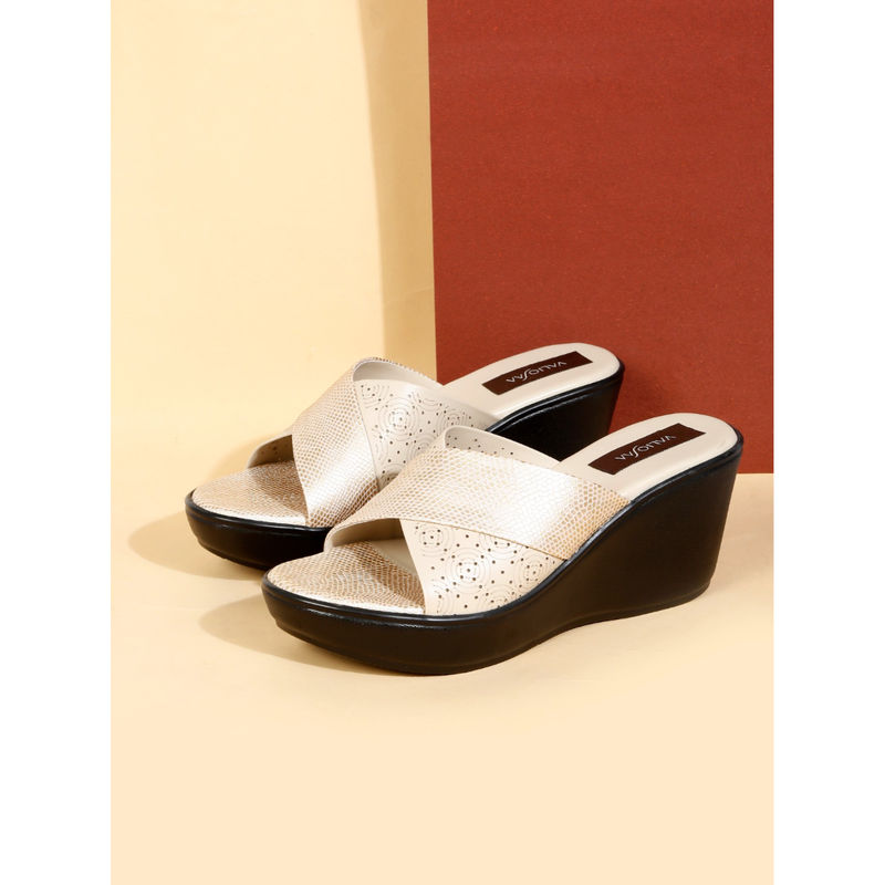 VALIOSAA Beige Round Toe Wedges Heels (EURO 36)