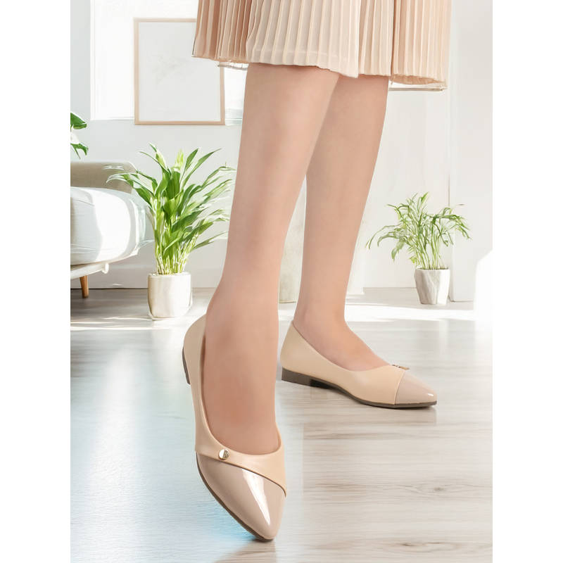 Carlton London Women Beige Patent Slip-On Ballet Flats (EURO 38)