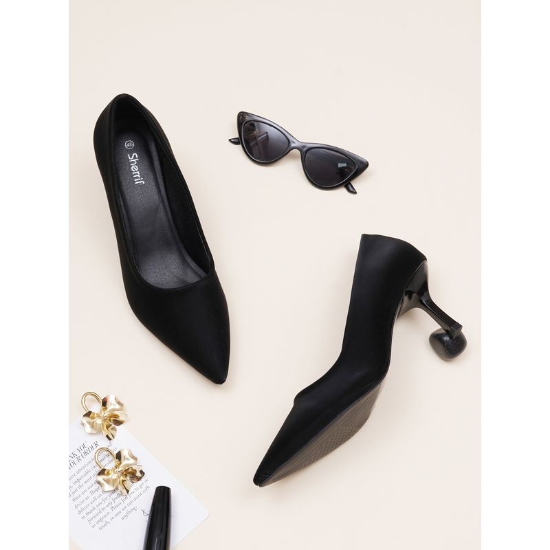 Sherrif Shoes Black Classic Pointed Toe Kitten Pump Heels (EURO 33)