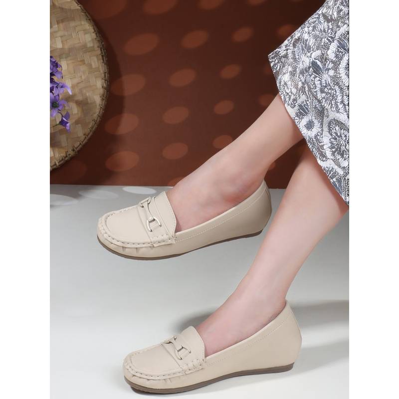 Carlton London Cream Solid Slip-On Women Loafers (EURO 36)