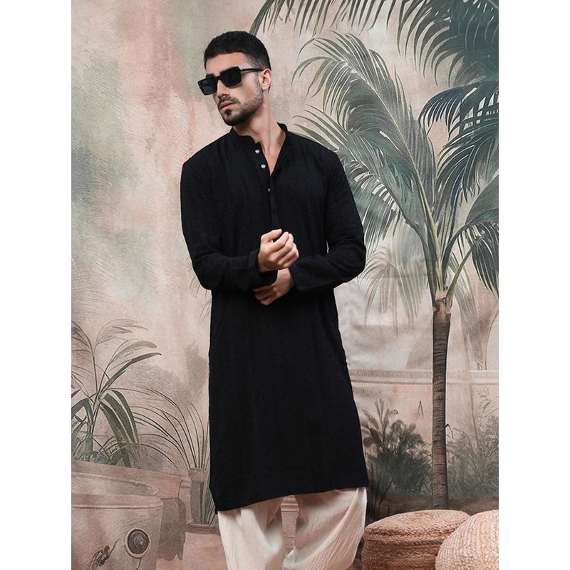 Sanwara Men Embroidered Chikankari Black Handcrafted Kurta (S)