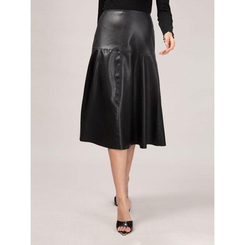Twenty Dresses by Nykaa Fashion Black Fit and Flare Faux Leather Midi Skirt (30)