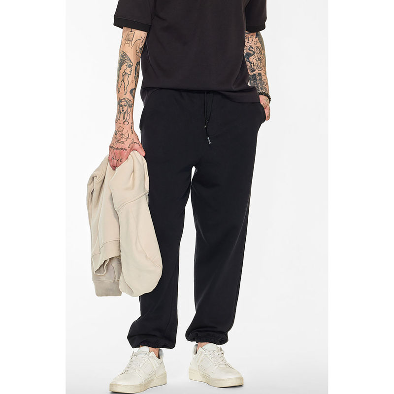 Snitch Core Lab Black Relaxed Fit Jogger (34)
