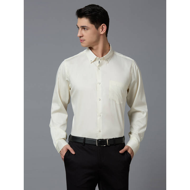 Reid & Taylor Men Solid Ivory Formal Shirt (42)
