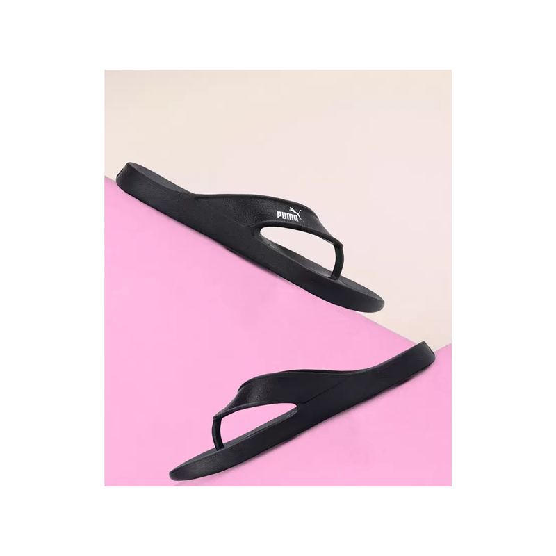 Puma Unisex Black Flipflops (UK 4)