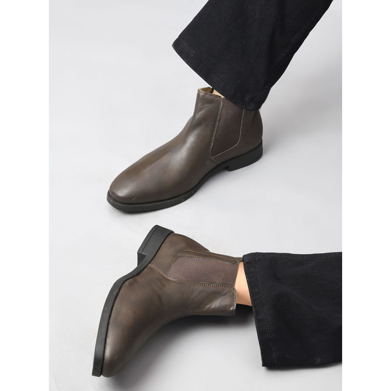 CLOG LONDON Men Brown Chelsea Boots (EURO 44)
