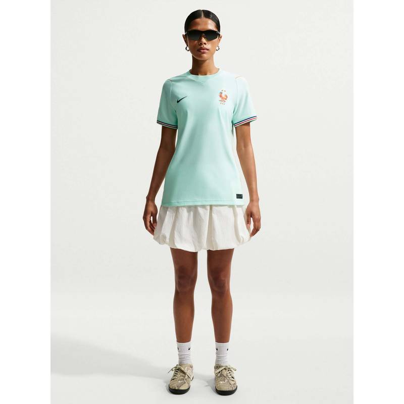 Nike White Sportswear Fff Jsy Stad Women T-Shirt (XS)