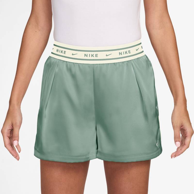 Nike Women Sportswear Olive Shorts (S)