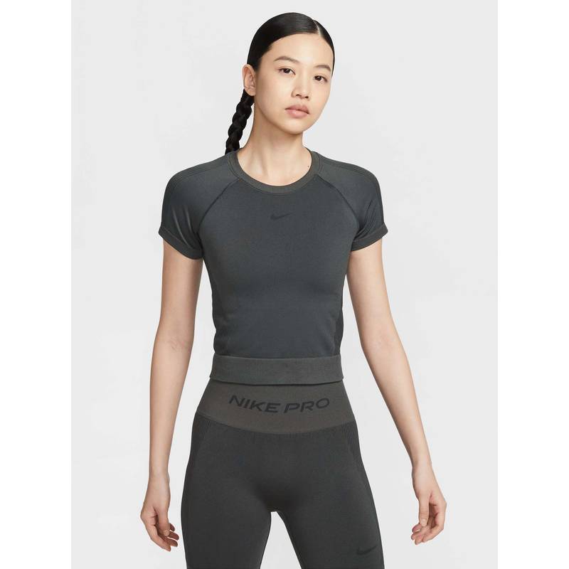 Nike Black Sportswear Smls Women T-Shirt (XS)