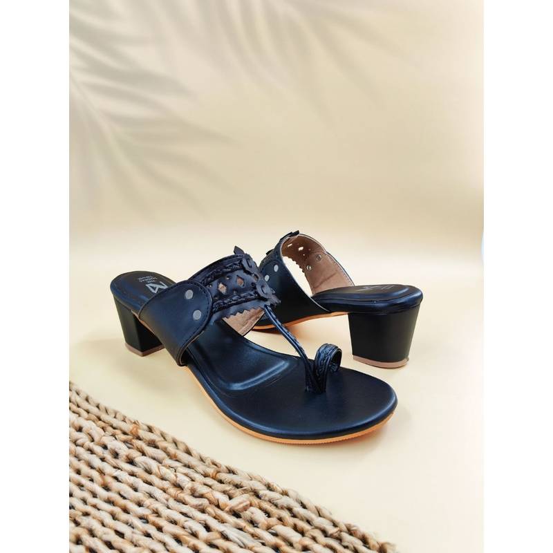 The Madras Trunk Women Two Inch Block Heels Kolhapuris In Black (EU 36)