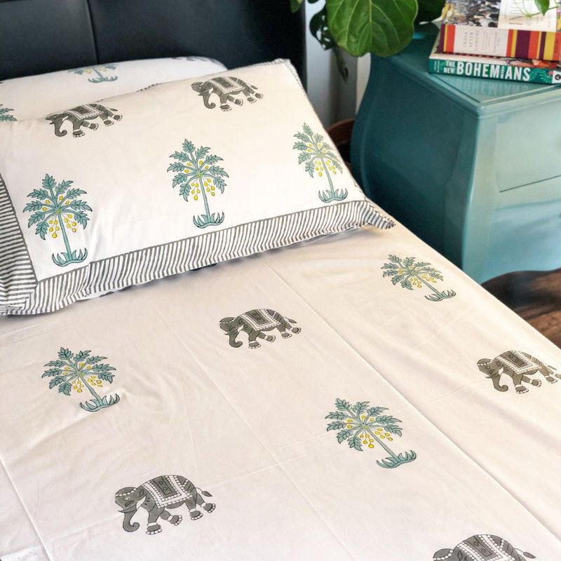 House of Ekam Elephant and Palm Tree Bedsheet with Pillow Covers