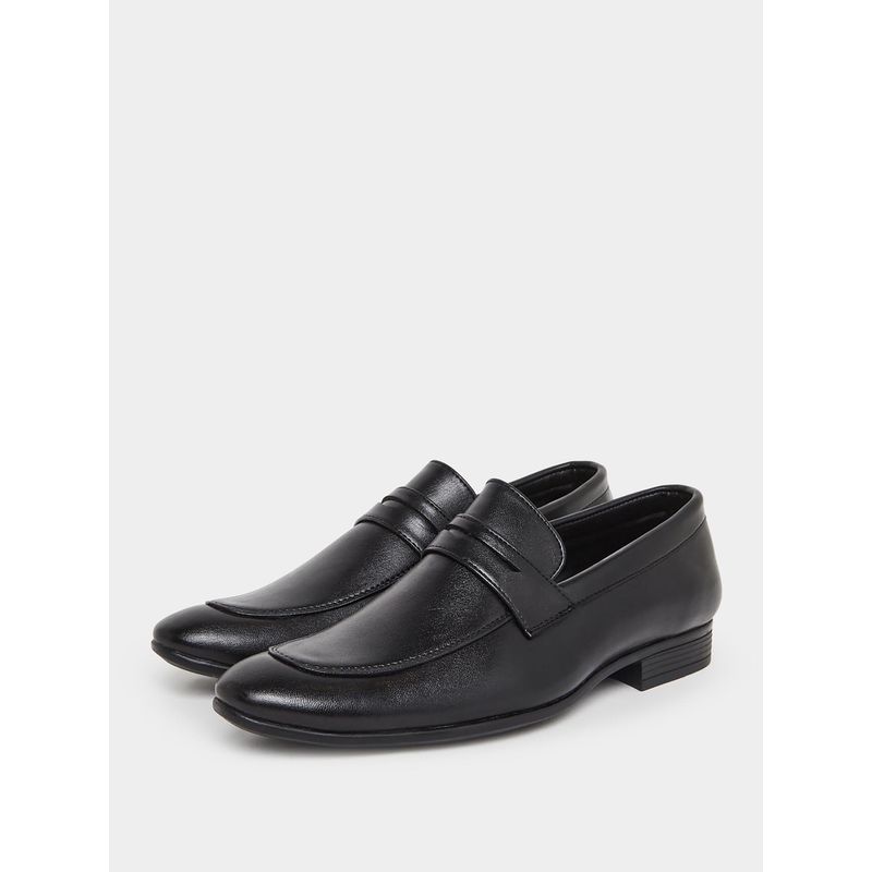 Styli Men Black Strap Detailed Formal Loafers (UK 9)