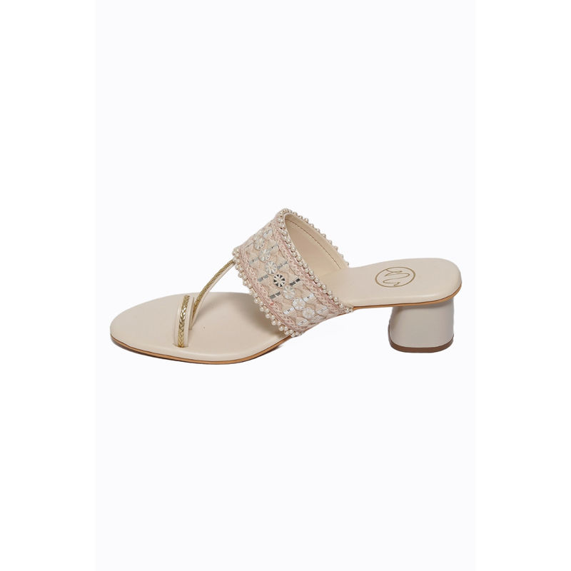 NR BY NIDHI RATHI Cream Embellished Casual Block Sandals (UK 4)